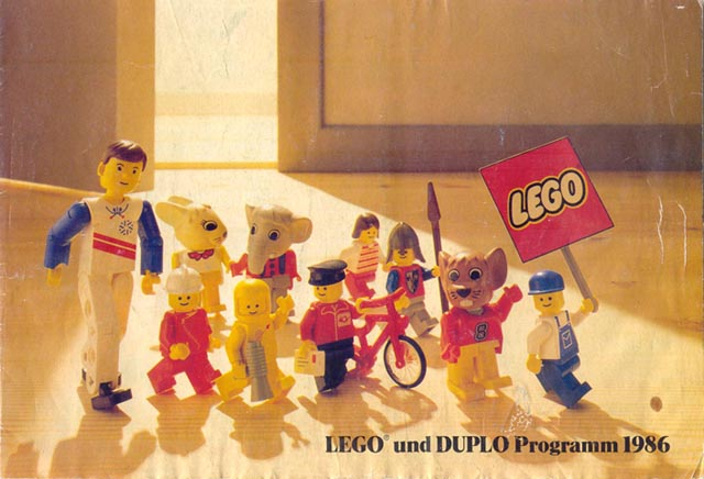 Lego 1986 Medium German (920427-D)