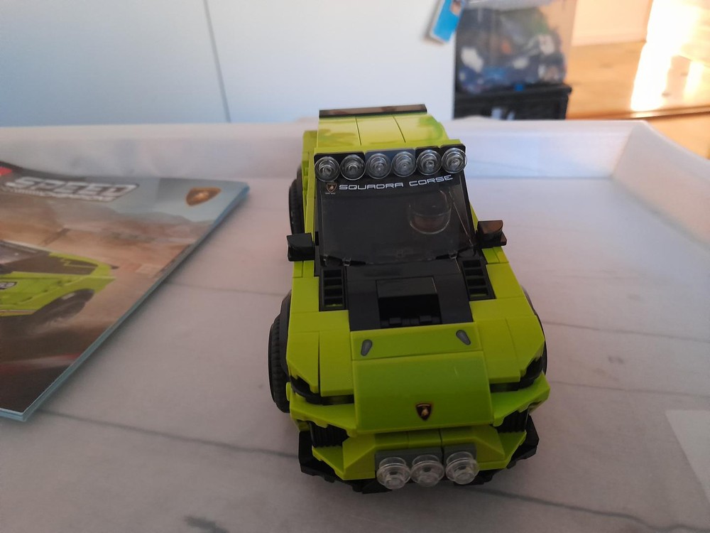 Lego Lamborghini urus lights mod 76899