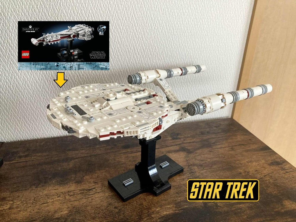 Lego USS Enterprise NCC-1701 75376 Alt