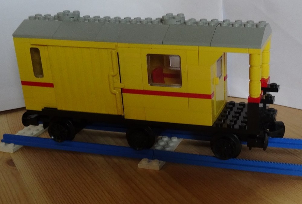 Lego Combine car 3axled yellow