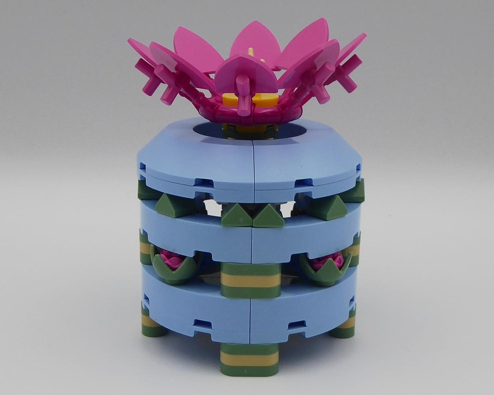 Lego Pink Flower Box with Lid Made Using Cactus 11509