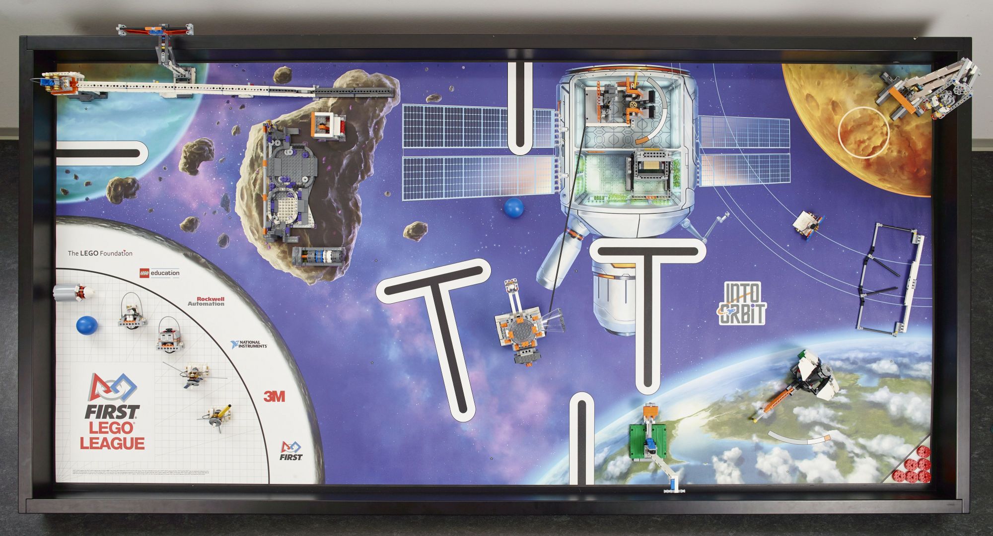 Lego INTO ORBIT Challenge Kit
