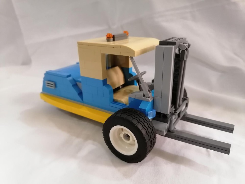 Lego 10252 Forklift